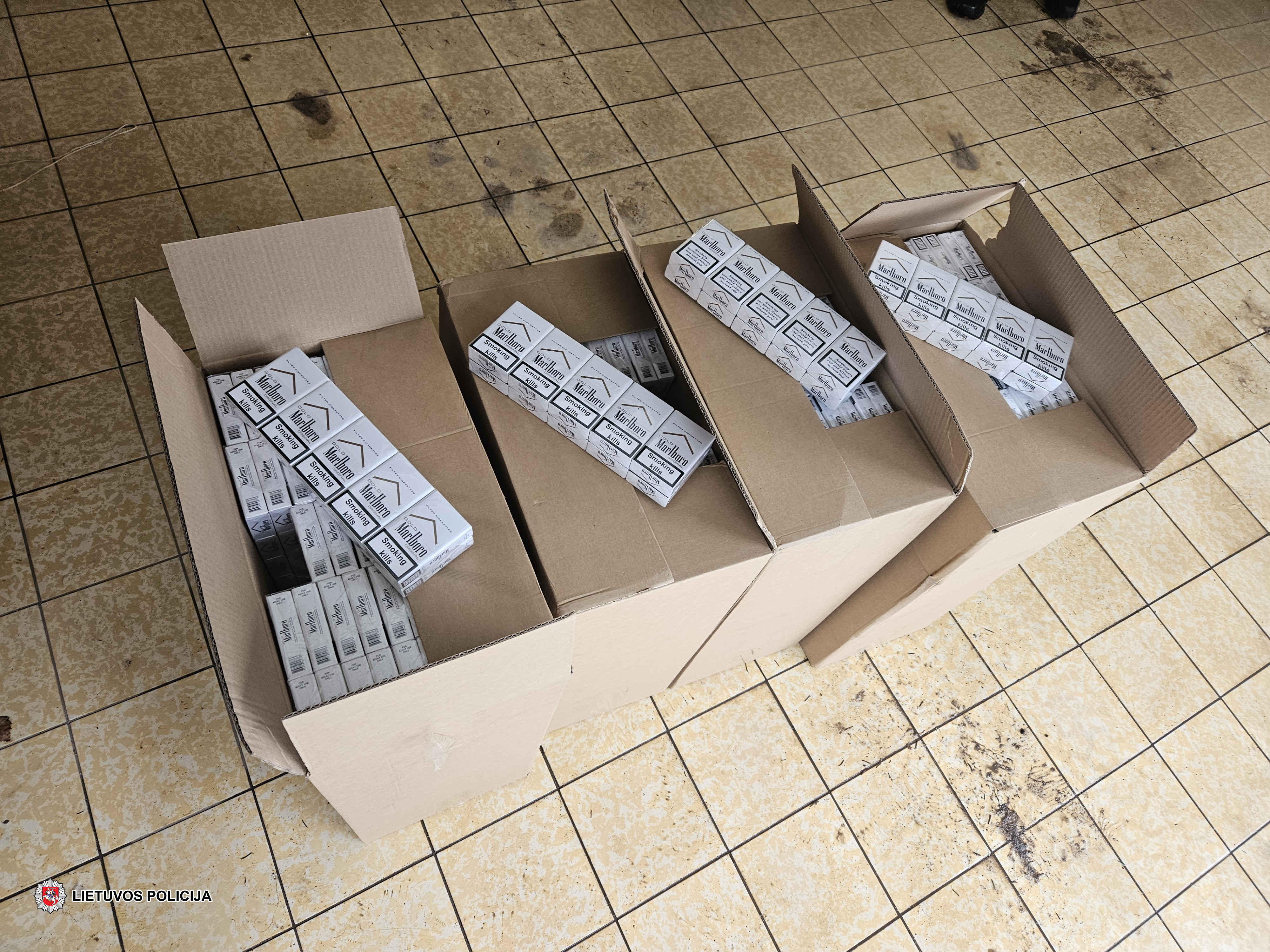 Kontrabandinės cigaretės.jpg